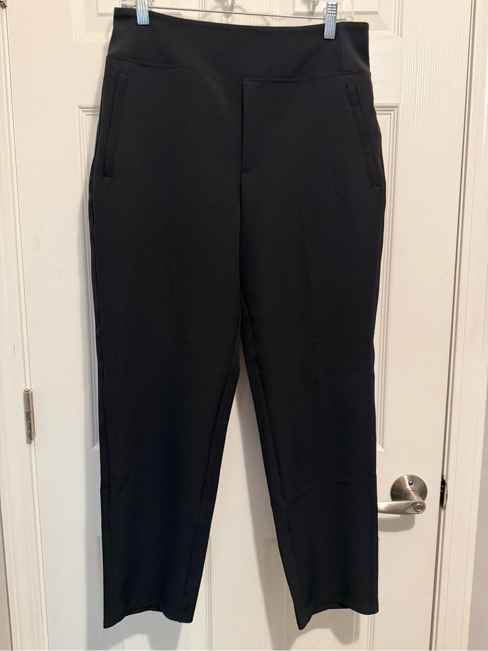 Women’s Athleta Endless Black Stretch Pull-On Pants